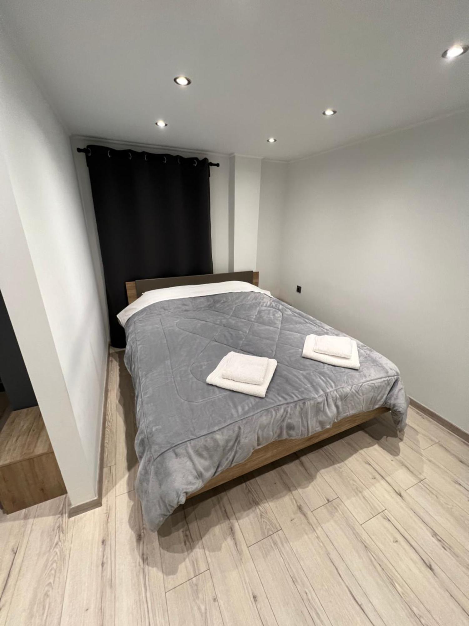 Raphael'S Suites Skg Salonicco Esterno foto